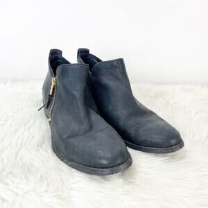 Ugg 8.5 Womens Black Leather Glee Side Zip Ankle Booties